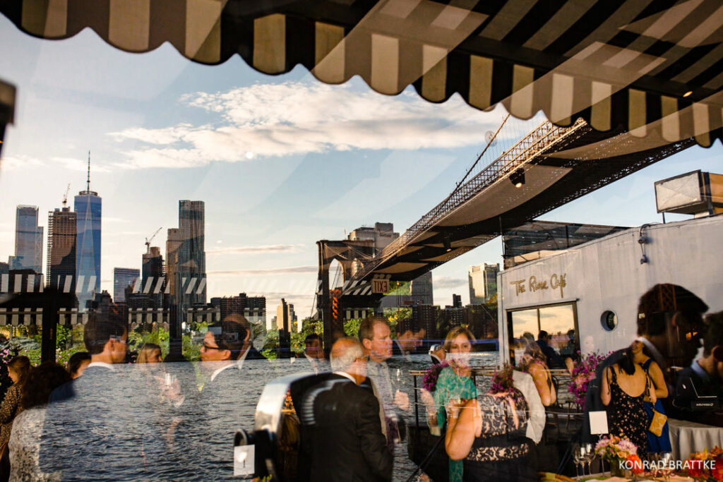 river cafe wedding in dumbo brooklyn
